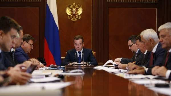 Медведев утвердил бюджет Цифровой экономики