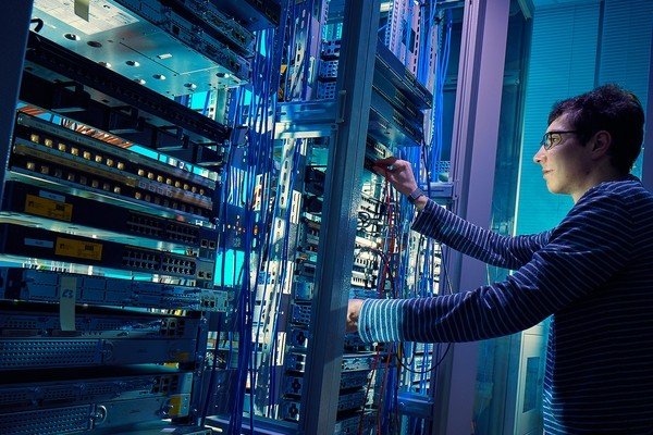 Cisco сделает сети умнее и безопаснее