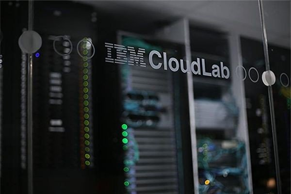 IBM закрывает 34-миллиардную сделку с Red Hat