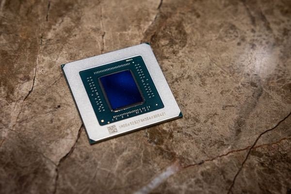 AMD готовит к выпуску новые мощные видеокарты Radeon Navi