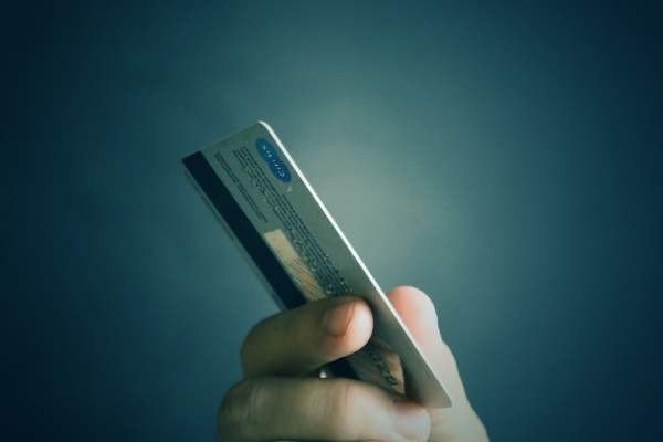 Сбербанк и ПИК выпустили сервис по онлайн-оплате квартир картами