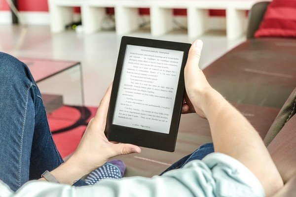 Минкомсвязь предлагает снизить НДС для электронных книг до 10%