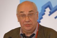 Владимир Дрожжинов: «Все электронные взаимодействия между гражданами и государством пока не имеют под собой правовой основы»