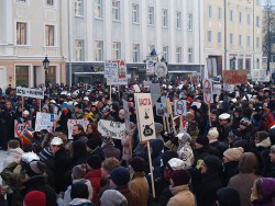 Десятки тысяч европейцев на прошедших выходных приняли участие в протестах против ACTA. На фото: демонстрация в Тарту (Эстония). Источник: Ivo Kruusamagi/Wikipedia, CC BY-SA 3.0