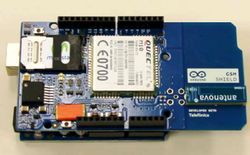 Для пользования сервисом требуется модернизированная плата расширения Arduino GSM/GPRS Shield, которая обеспечивает связь по протоколу TCP поверх GPRS