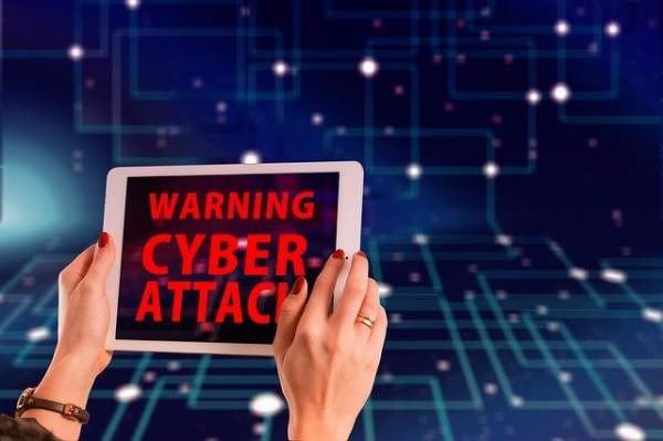 В ФСБ назвали наиболее подверженные кибератакам отрасли